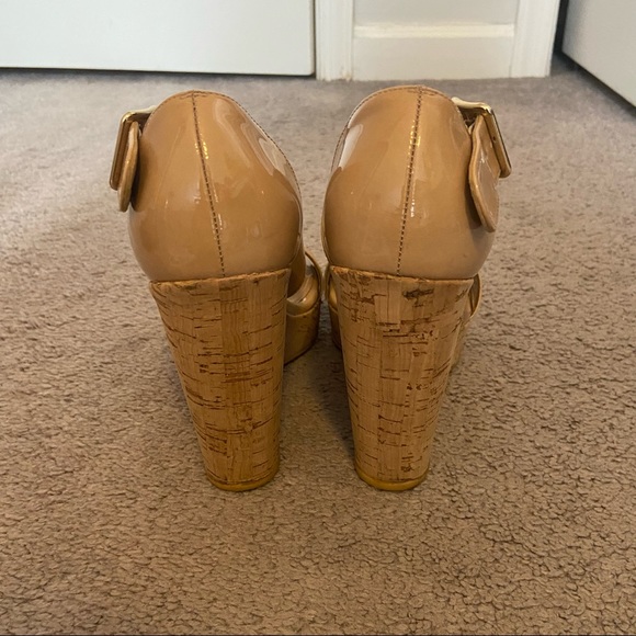 Stuart Weitzman Nude Platform Wedge Sandals - Picture 3 of 5